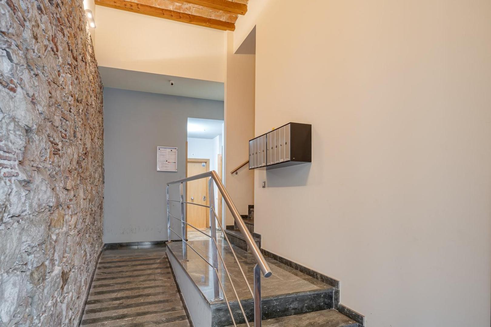 Guestready - Bright Home Near Montjuic Барселона Экстерьер фото